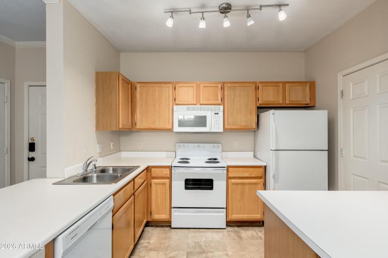 5401 E Van Buren St Unit 3112 - 10