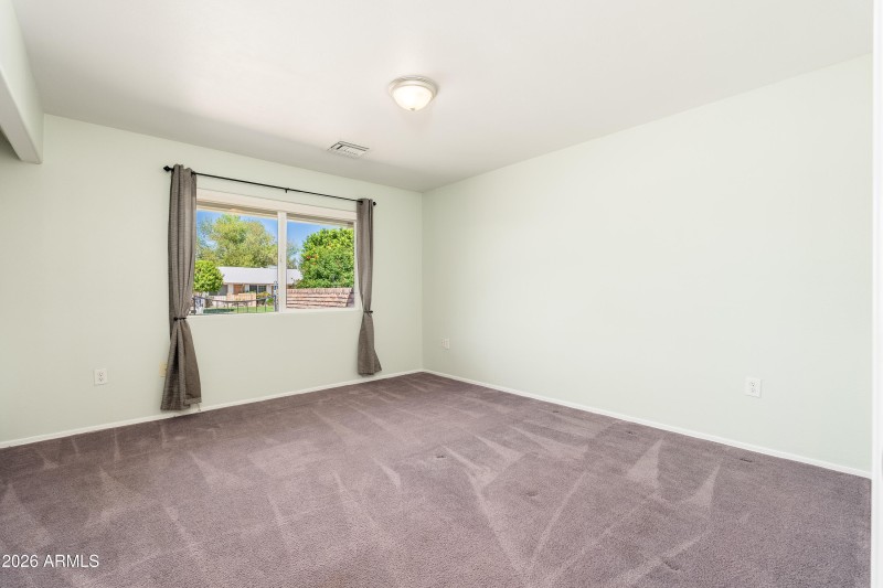 10215 W Mountain View Rd - 25