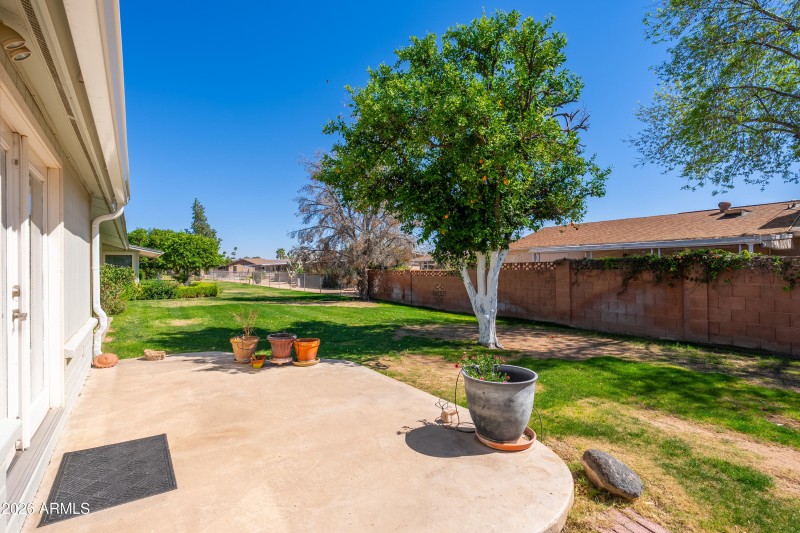 10215 W Mountain View Rd - 29