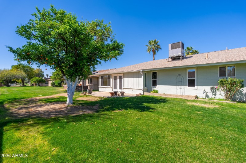 10215 W Mountain View Rd - 31