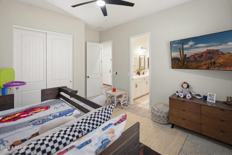 14606 W Corrine Dr-2