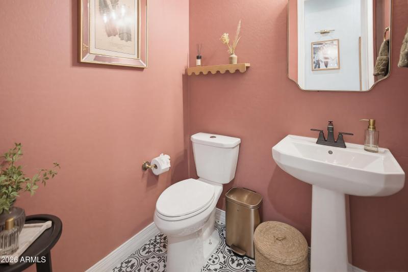 14606 W Corrine Dr-12