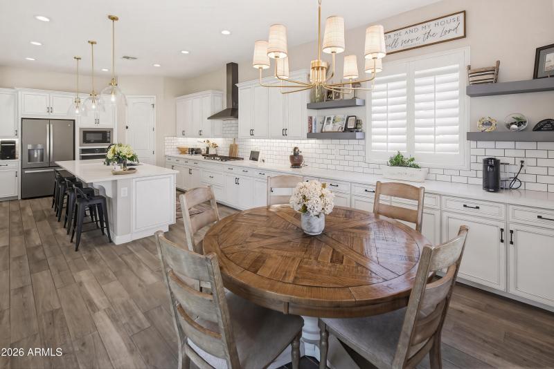 14606 W Corrine Dr-23