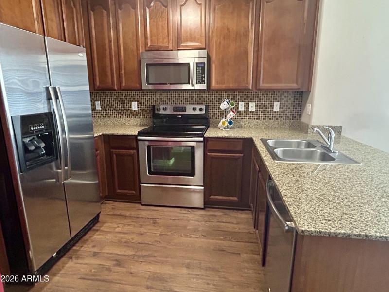 New Kitchen Appliances + Flooring