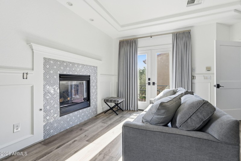 Primary Sitting Area