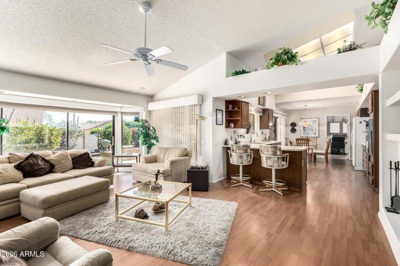 Open Family-Kitchen Area