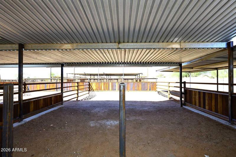 Main Stables Pen