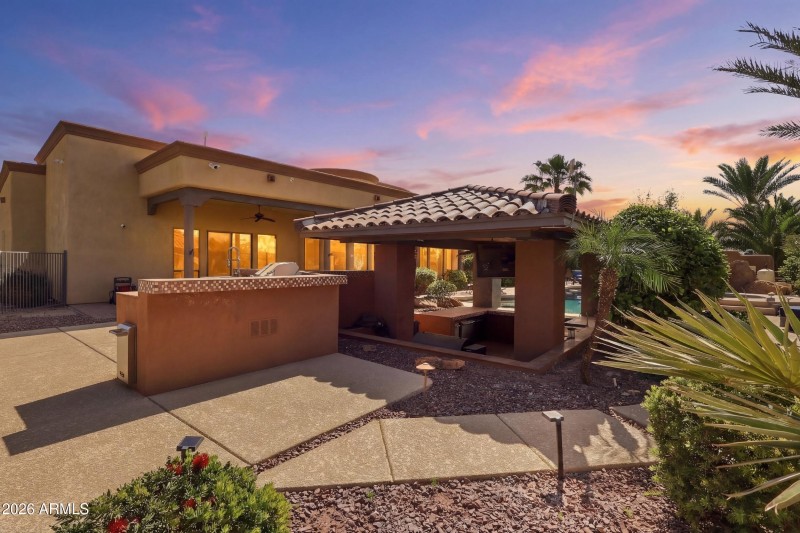 57_img_4073_twilight_bcf26562-1249-4745-