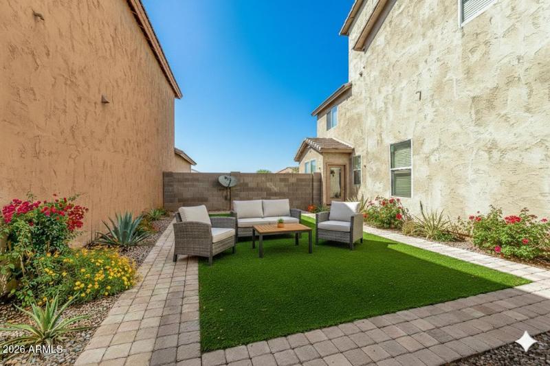 Backyard - Virtually Staged