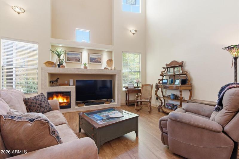 34-DSC03708_with_fire