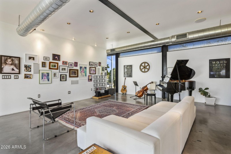 Upstairs Living Area