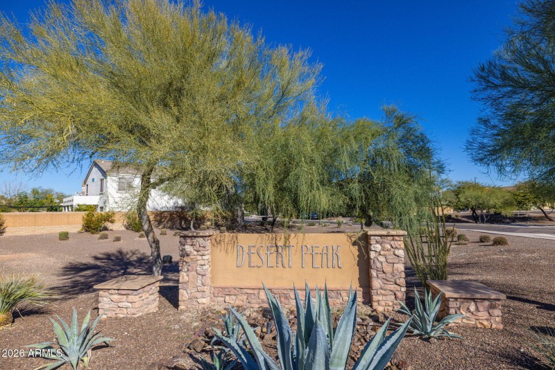 Desert Peak Sign