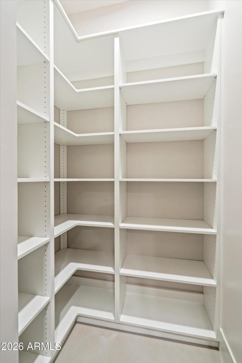 30-Pantry