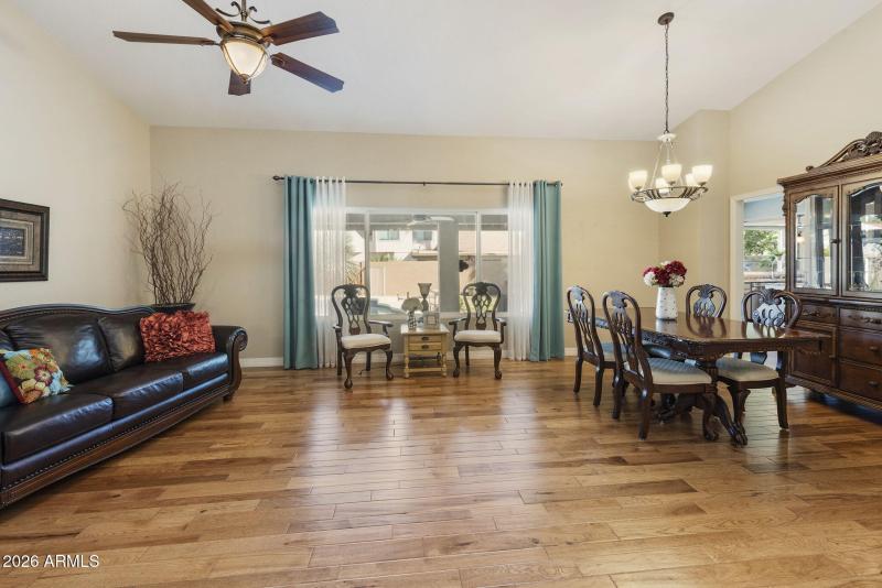 32-web-or-mls-dlb_8483-dlb_8487