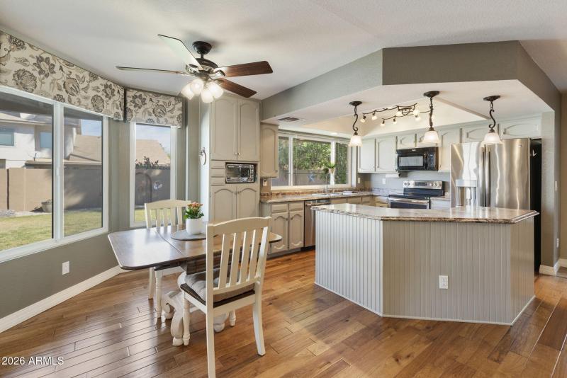 39-web-or-mls-dlb_8518-dlb_8522