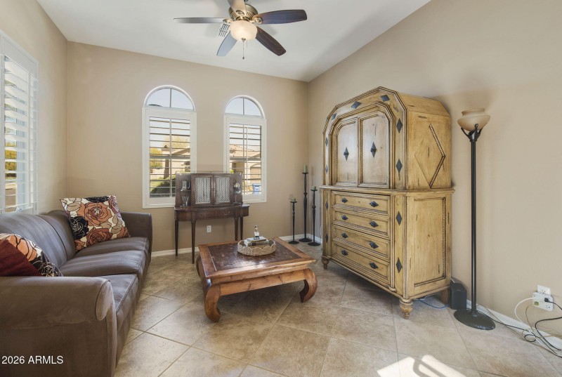 1st floor office or bedroom