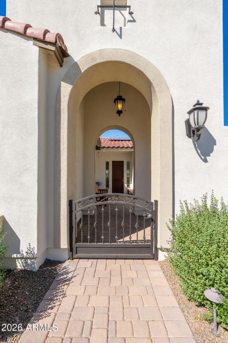 5082 N 205th Ln - 04