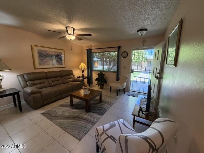 D5112336-E658-4F01-A080-7B19FCA501DA_1_1