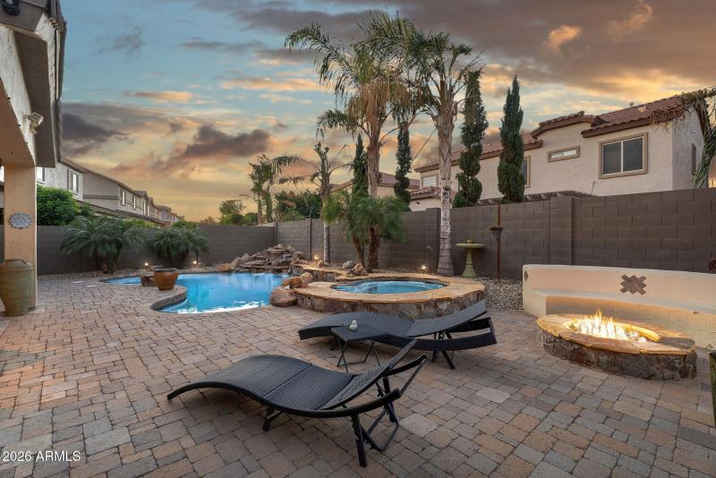 42-web-or-mls-17630 W Statler-4