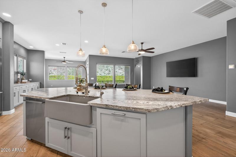 63_21294_W_Meadowbrook5_mls