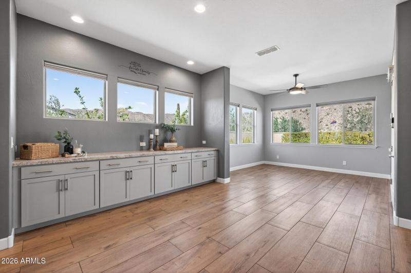 66_21294_W_Meadowbrook8_mls