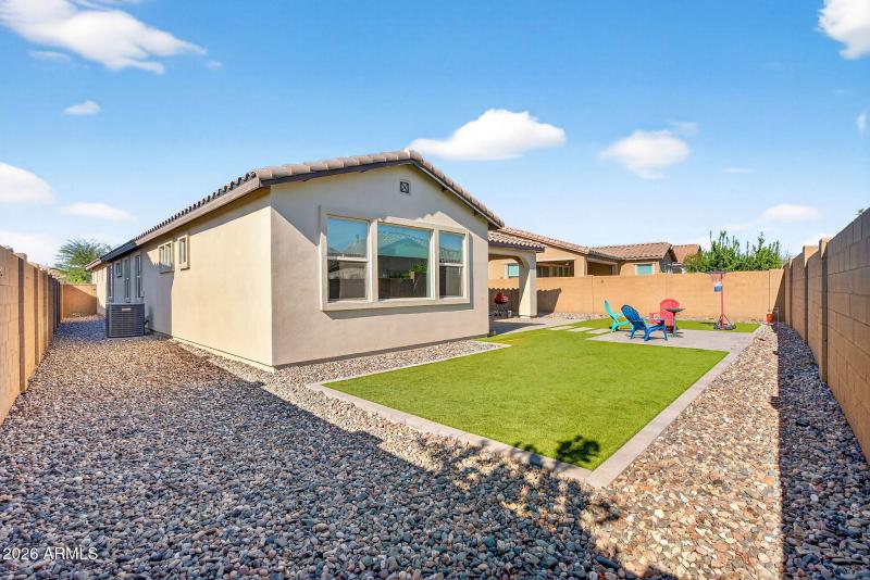 43-web-or-mls-43E Resistance Ave