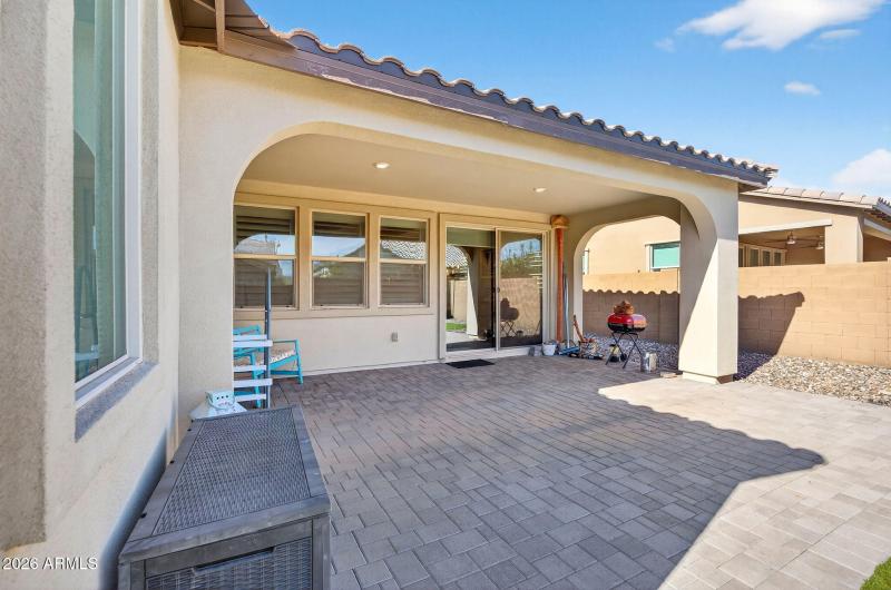 48-web-or-mls-48E Resistance Ave