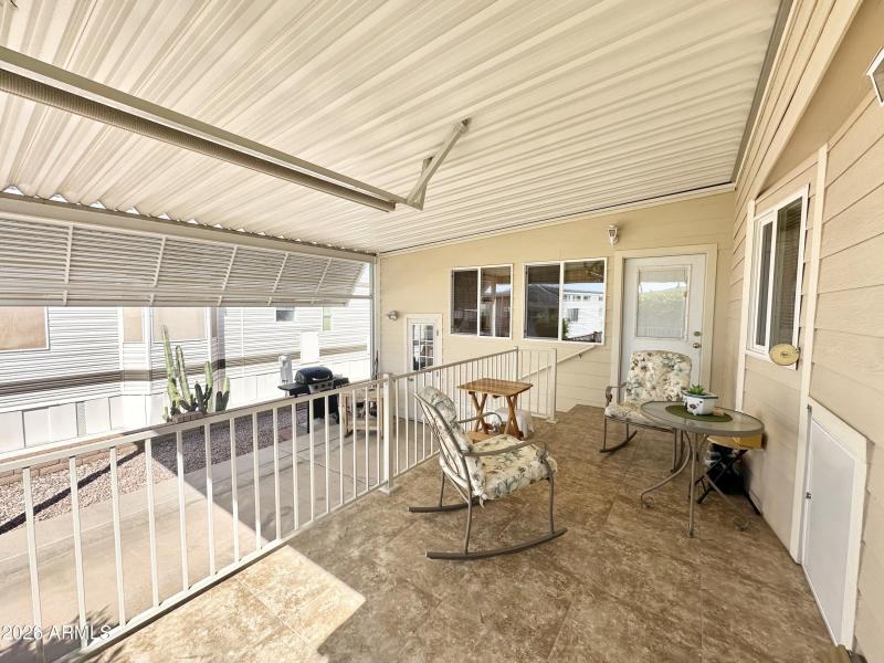 PERFECT FOR MORNING COFFEE