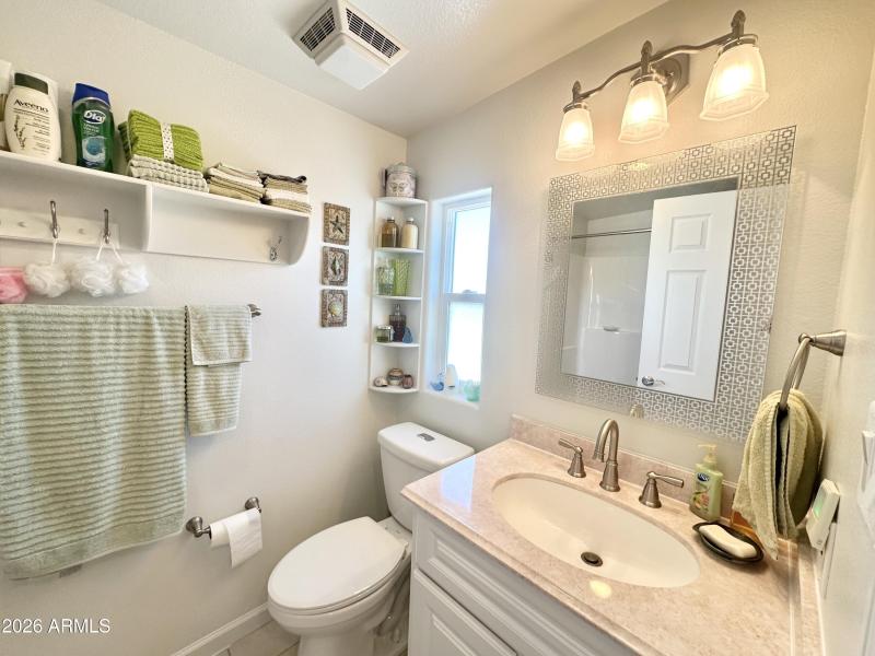 AZ ROOM GRAND BATHROOM