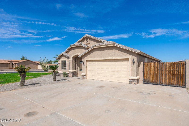 1704 E South Mountain Ave - 02