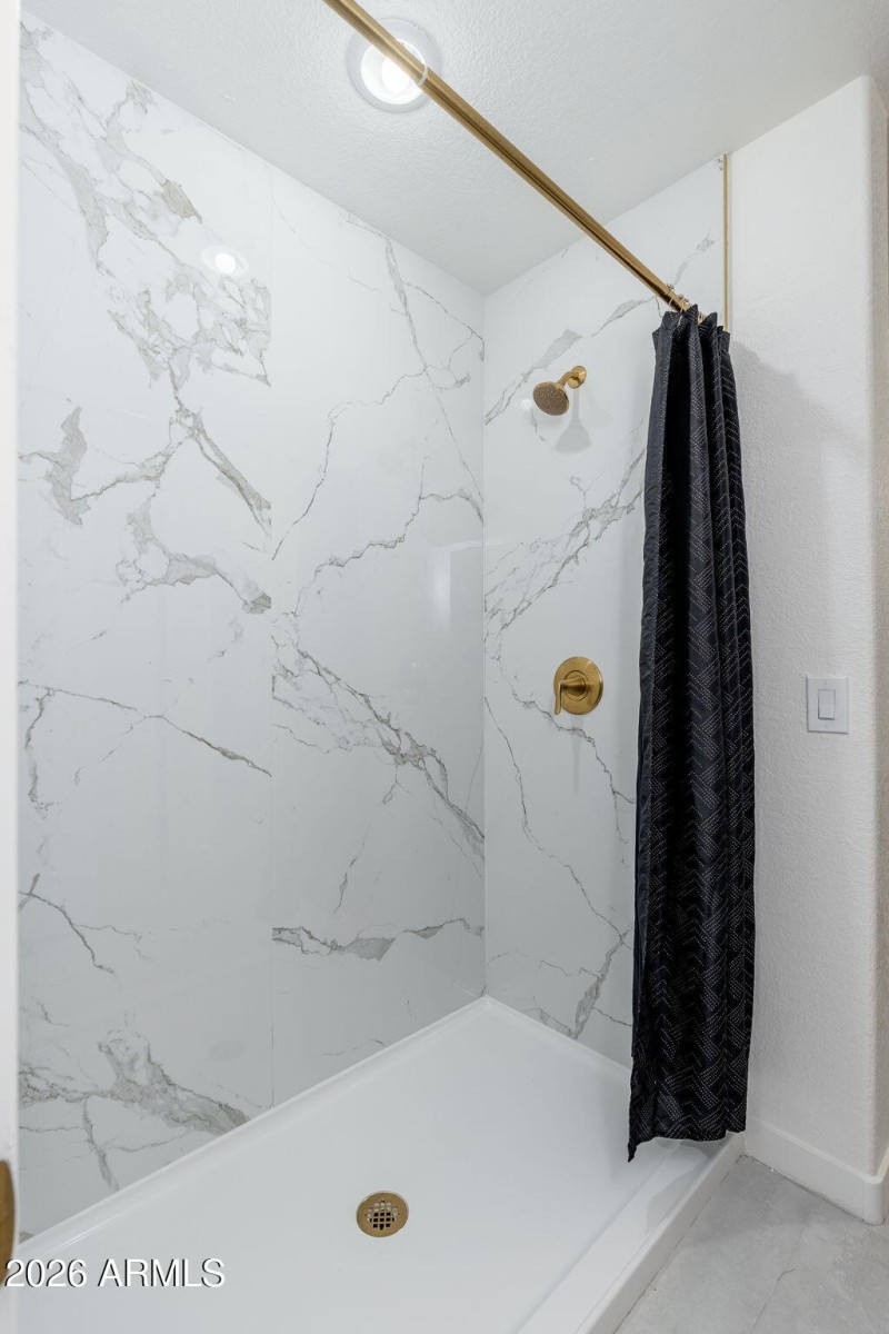 1704 E South Mountain Ave - 22