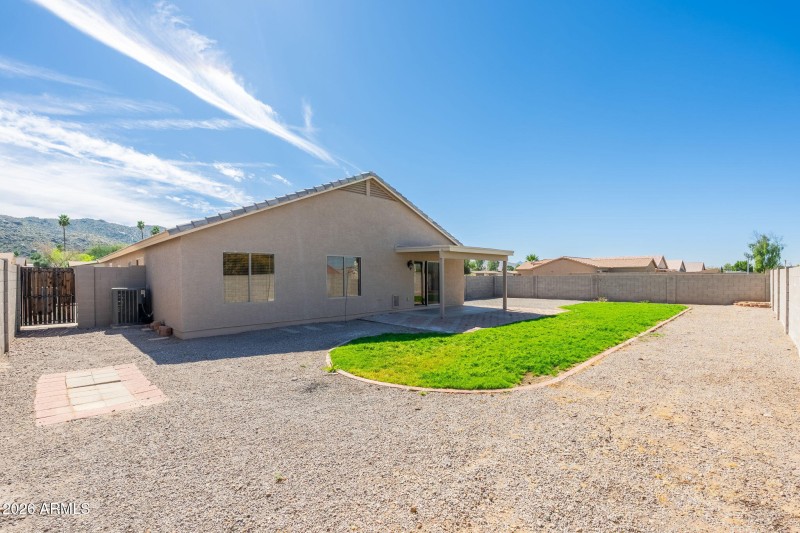 1704 E South Mountain Ave - 33