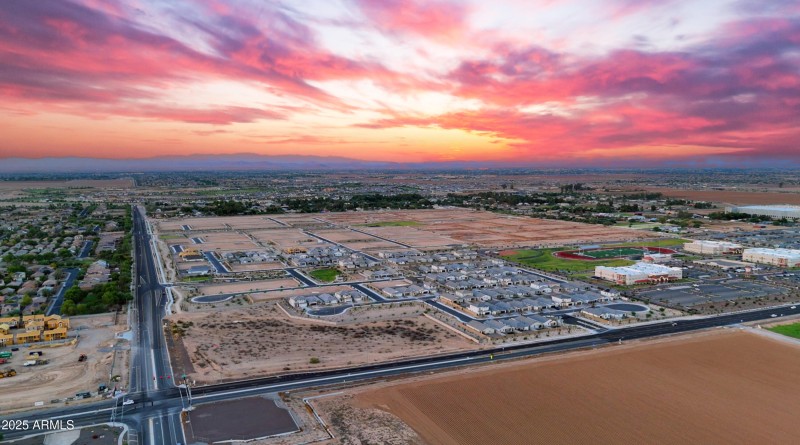 Zanjero Community Photos_3_edited