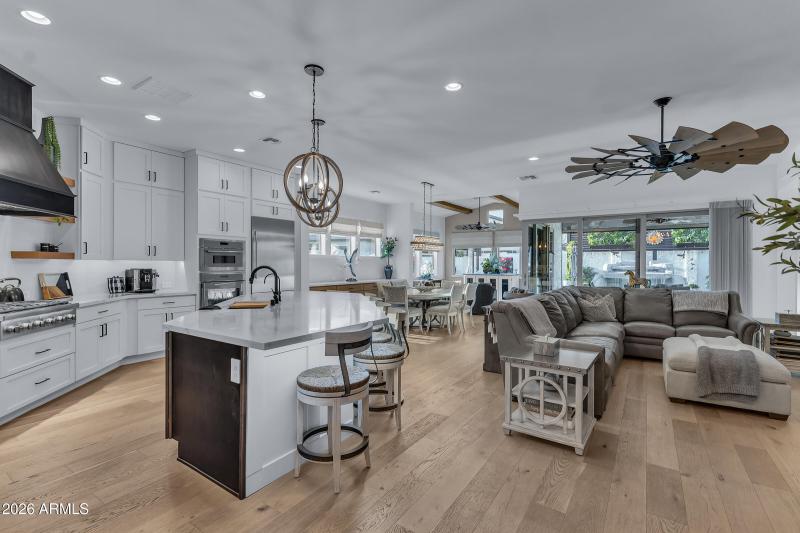 21448 W Hillcrest Blvd-7