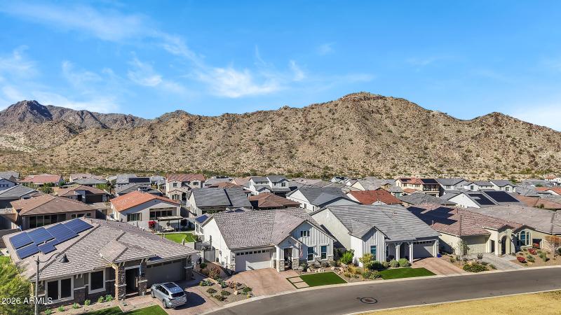 21448 W Hillcrest Blvd-44