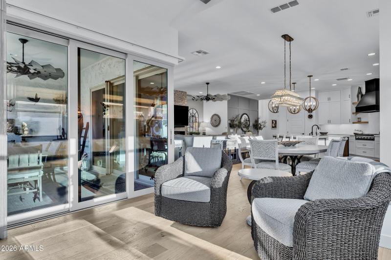 21448 W Hillcrest Blvd-16