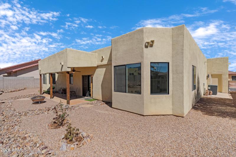 Side access from Garage