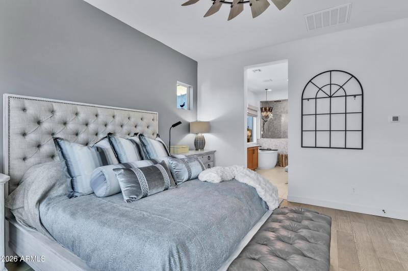 21448 W Hillcrest Blvd-27