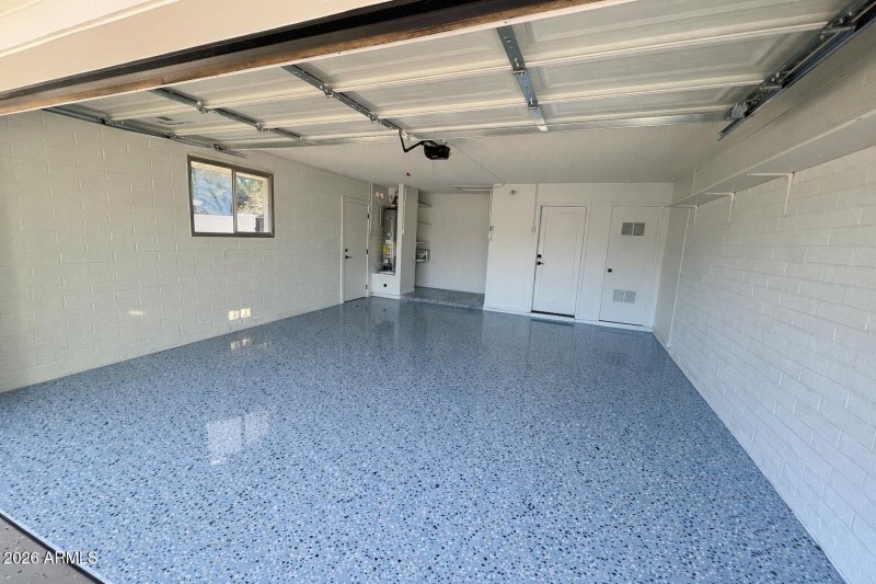 Clean and bright garage interior (1)