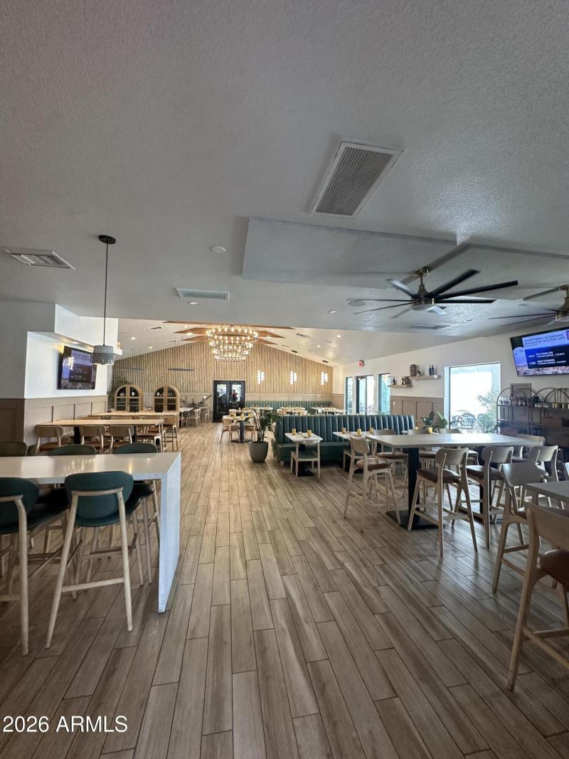 Social Birdie-restaruant