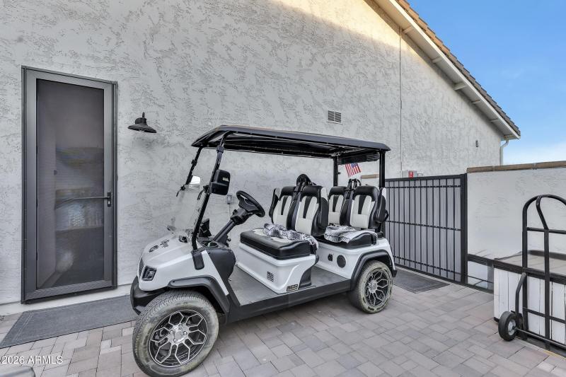 21448 W Hillcrest Blvd-33