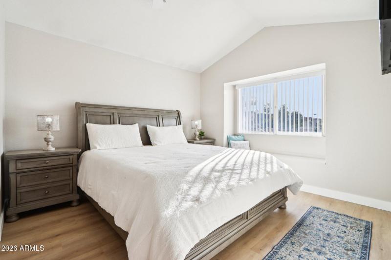 29-web-or-mls-N 6th St-S0303-029