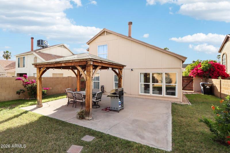 39-web-or-mls-N 6th St-S0303-039