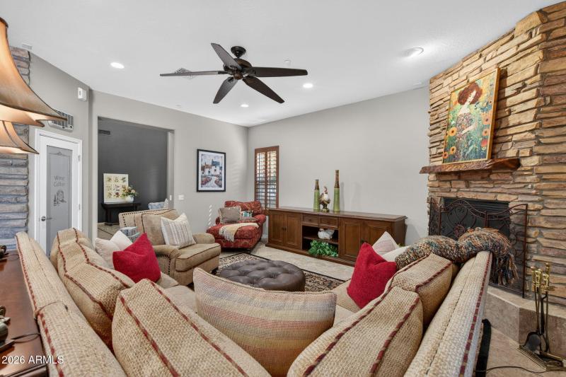 14-web-or-mls-014_A7401663