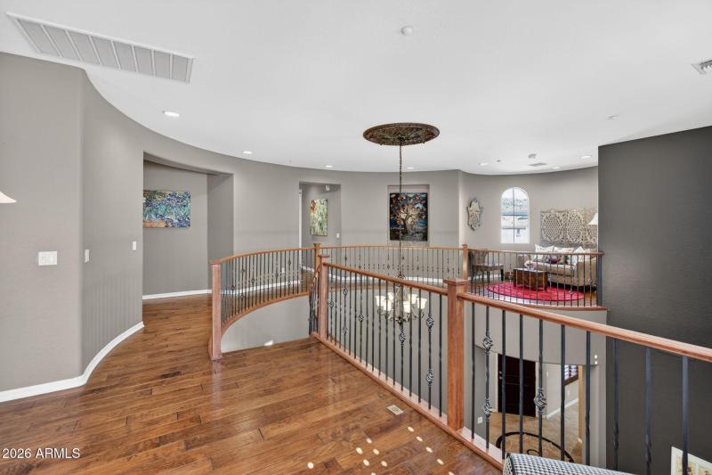 26-web-or-mls-026_A7401443