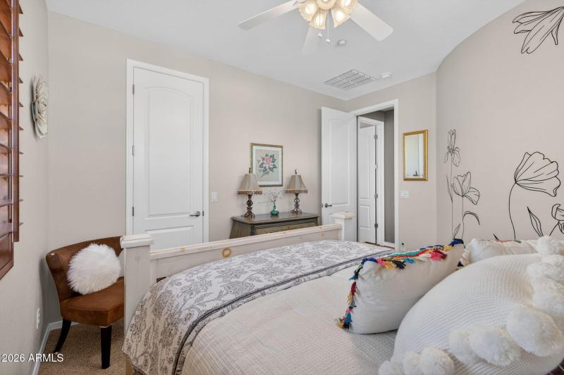 51-web-or-mls-051_A7401579