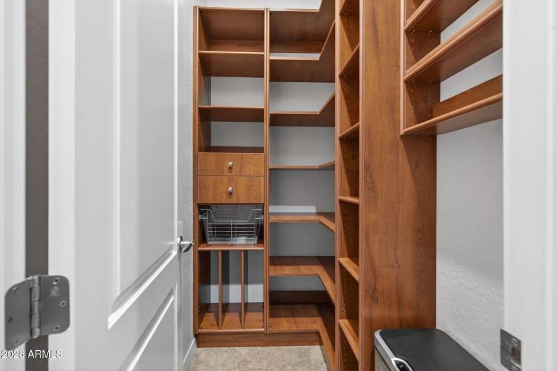 58-web-or-mls-058_A7401609