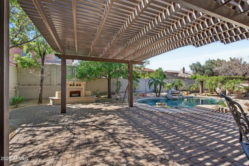 63-web-or-mls-063_A7401718