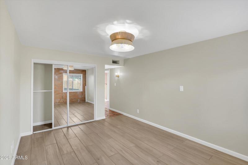 11-3056 N 32nd St 354-11