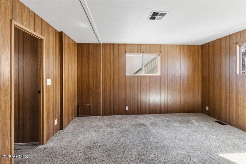 Primary Suite - 202 W Merritt St